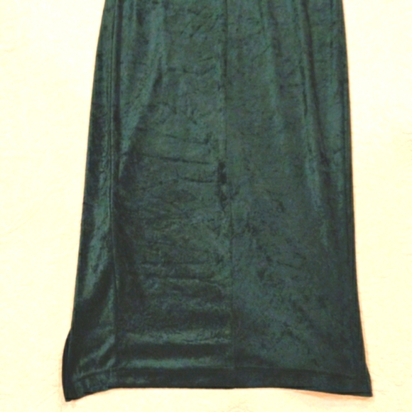 Miss California Velvet Evening Gown - Picture 7 of 16